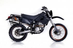 2013 Kawasaki KLX250 by Tomas Edvards