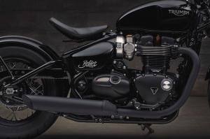 2018 Triumph Bonneville Bobber Black