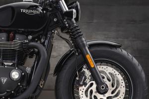 2018 Triumph Bonneville Bobber Black