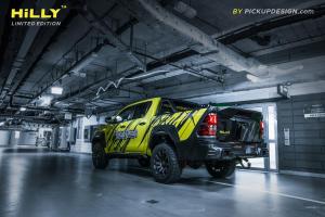 2017 Toyota Hilux Hilly Limited Edition by Carlex Design