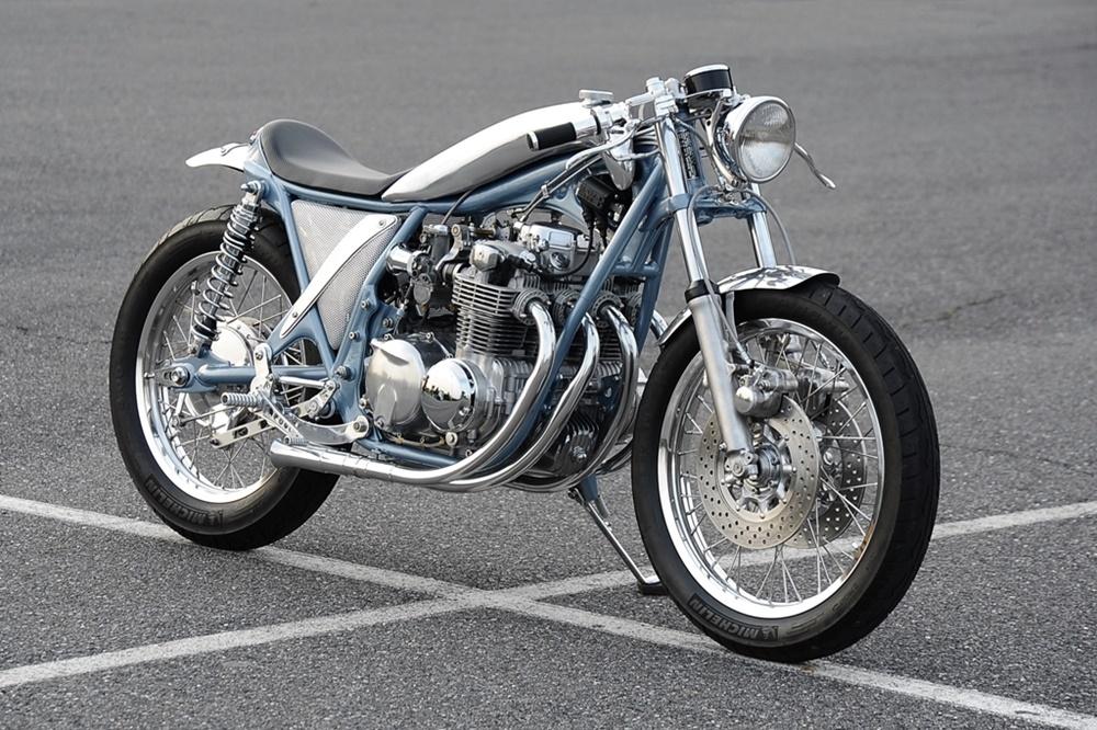 Кафе рейсер Honda CB550 Bikini