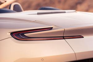 2018 Aston Martin DB11 V8 Volante