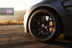 2017 BMW M4 GTS on HRE Wheels (R101 LW)