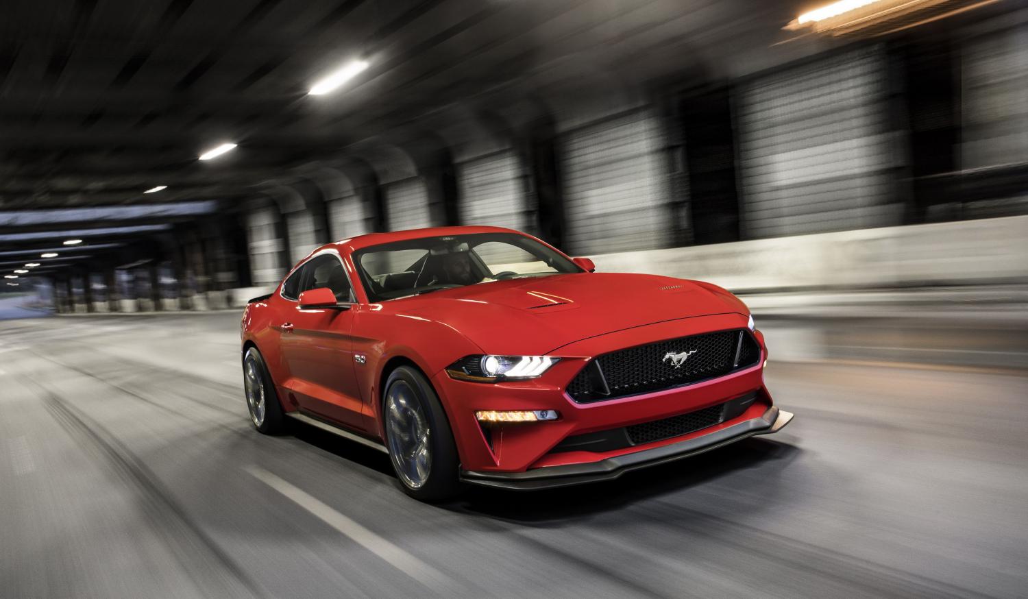 Ford представил новый заводской тюнинг-кит для купе Mustang GT
