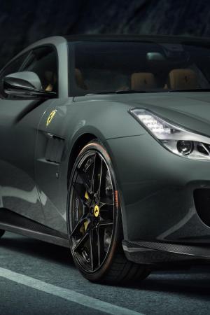 2017 Ferrari GTC4Lusso by Novitec Rosso