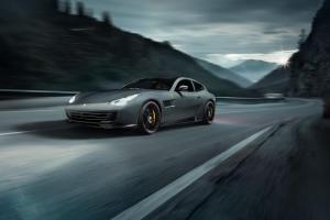 2017 Ferrari GTC4Lusso by Novitec Rosso