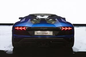 2017 Lamborghini Aventador S Roadster 50th Anniversary Japan