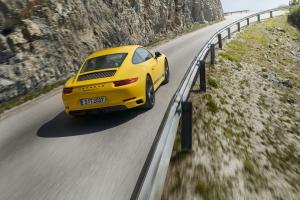 2018 Porsche 911 Carrera T Coupe
