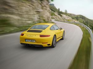 2018 Porsche 911 Carrera T Coupe