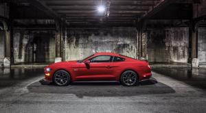 2017 Ford Mustang GT Performance Pack Level 2