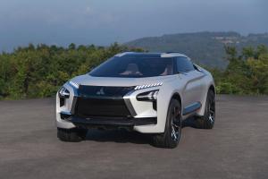 2017 Mitsubishi e-Evolution Concept