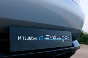 2017 Mitsubishi e-Evolution Concept