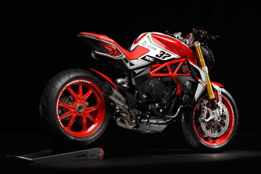 Обзор мотоцикла MV Agusta Dragster 800RC 2017 - все о новинке