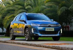 Компактный кроссовер Citroen C3-XR подвергли модернизации