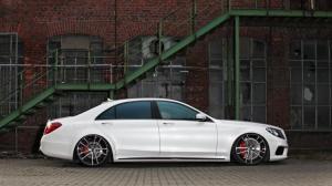 2017 Mercedes-AMG S63 by Inden Design