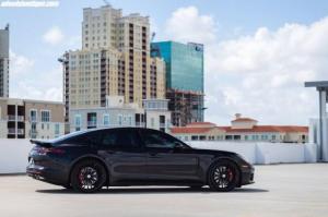 2016 Porsche Panamera Turbo on HRE Wheels