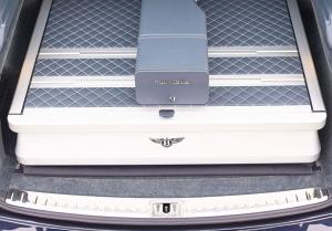 2017 Bentley Bentayga by Mulliner