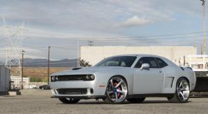 2017 Dodge Challenger SRT on Appunito-ECL Wheels