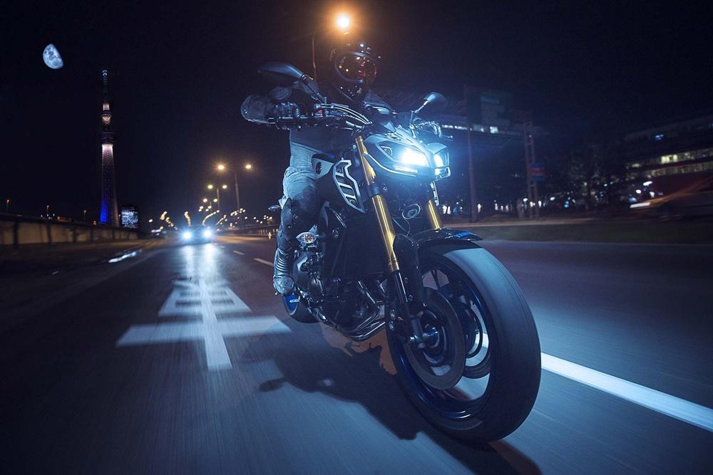 EICMA 2017: нейкед Yamaha MT-09 SP 2018