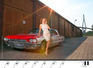 Календарь Girls & Legendary American Cars на 2018 год