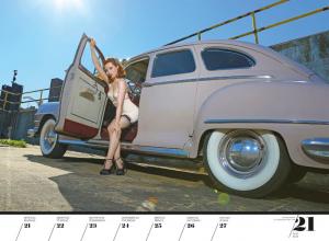 Календарь Girls & Legendary American Cars на 2018 год