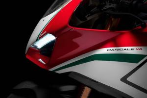 2017 Ducati Panigale V4 Speciale