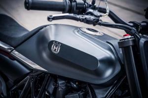 2017 Husqvarna Svartpilen 701