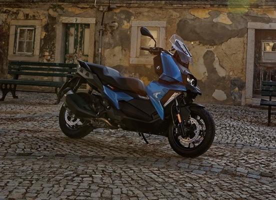EICMA 2017: новый скутер BMW C400X 2018