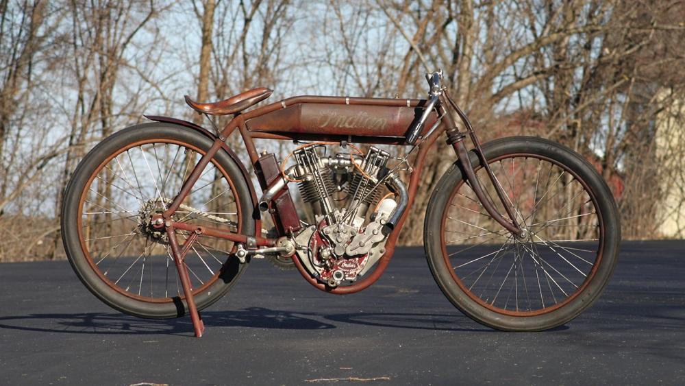Старинный мотоцикл Indian Twin Board Track Racer 1915 (фото)