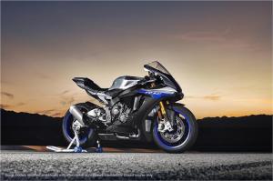 2018 Yamaha YZF-R1 & Yamaha YZF-R1M