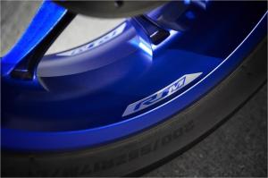 2018 Yamaha YZF-R1 & Yamaha YZF-R1M