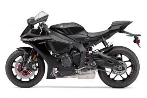 2018 Yamaha YZF-R1 & Yamaha YZF-R1M