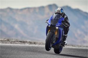 2018 Yamaha YZF-R1 & Yamaha YZF-R1M