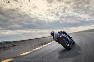 2018 Yamaha YZF-R1 & Yamaha YZF-R1M