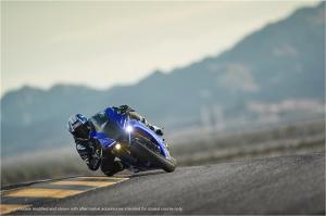 2018 Yamaha YZF-R1 & Yamaha YZF-R1M