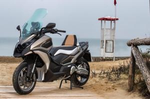 2017 Kymco CV2 Concept