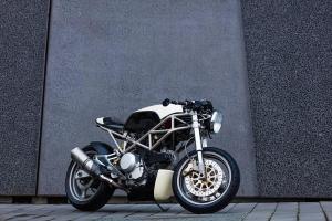 2017 Ducati Monster 400 Flat White