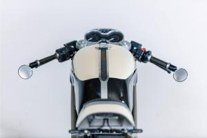 2017 Ducati Monster 400 Flat White