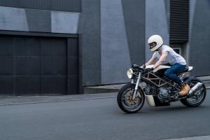 2017 Ducati Monster 400 Flat White