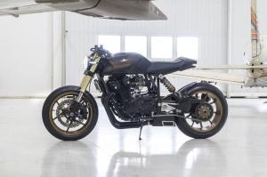2017 Suzuki GS1150 by KickMoto