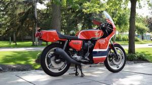 1976 Honda CB750 F2 Phil Read Replica