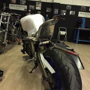 2017 Aprilia Tuono 1000 by Ireful Motorcycles