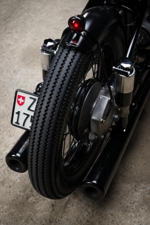 1950 BMW R51/2 by Kontrast Kreations