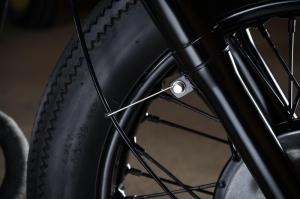 1950 BMW R51/2 by Kontrast Kreations