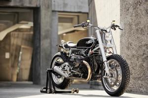 2017 BMW R nineT by 2Loud