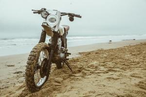 1991 Yamaha XT600E Crooked Rooster by Pista Design