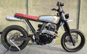 1992 Honda NX650 by 2Motors