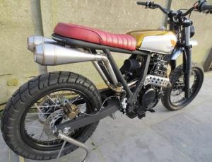 1992 Honda NX650 by 2Motors