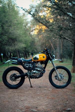 1999 Honda XR250 Silver Sand by Urban Mechanics