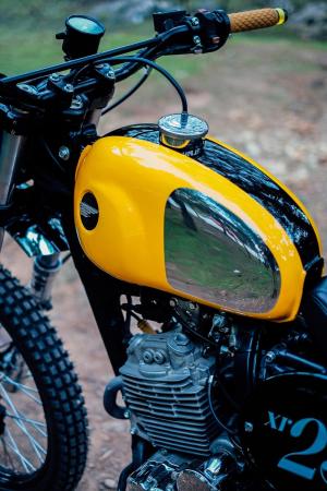1999 Honda XR250 Silver Sand by Urban Mechanics